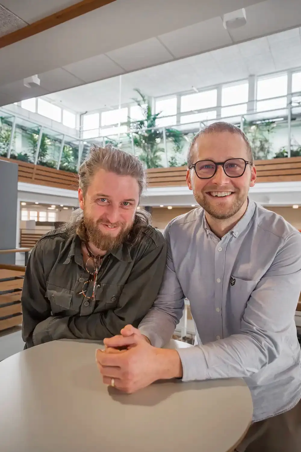 Joakim Byström, tillväxtstrateg på Örnsköldsviks kommun och projektledare för Grundsunda 2030, och Sebastian Arnehed, näringslivutvecklare på Örnsköldsviks kommun.